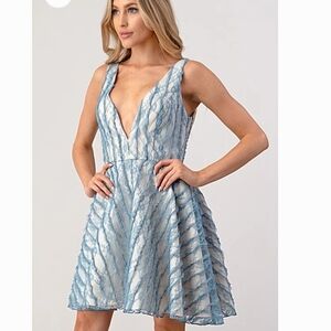 NWT! Minuet Blue Ice Princess Lace Cocktail Mini Dress S
